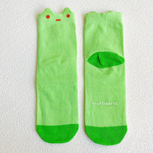 Load image into Gallery viewer, Wawa the Frog Socks
